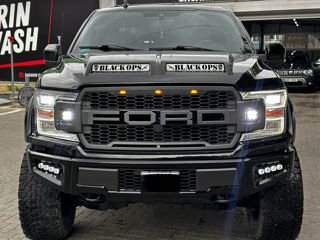 Ford F-150 foto 2