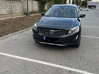 Volvo XC60 foto 4