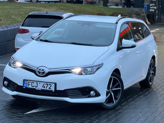 Toyota Auris foto 3