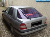 Nissan Sunny foto 3