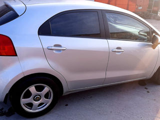 KIA Rio foto 4