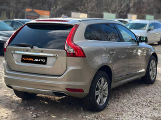 Volvo XC60 foto 4