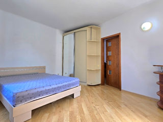 Apartament cu 3 camere, 120 m², Centru, Chișinău foto 6
