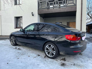 BMW 3 Series фото 3