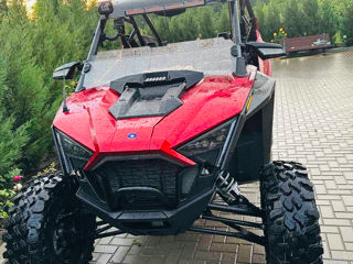 Polaris UTV foto 2