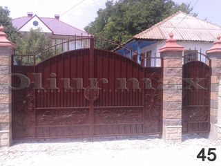 Porți,  balustrade,garduri, copertine, gratii , uși metalice și alte confecții din fier forjat. foto 7