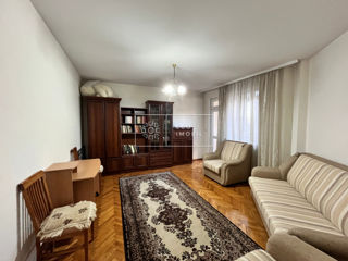 Apartament cu 3 camere, 100 m², Centru, Chișinău foto 2