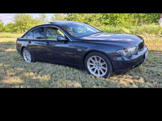 BMW 7 Series foto 1