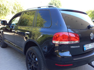 Volkswagen Touareg foto 2