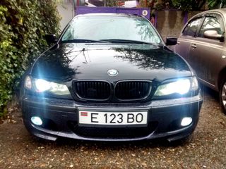 BMW 3 Series foto 7