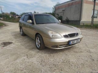 Daewoo Nubira foto 1