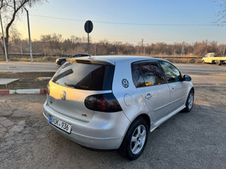 Volkswagen Golf foto 2