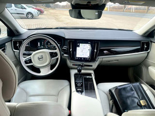 Volvo S90 foto 2