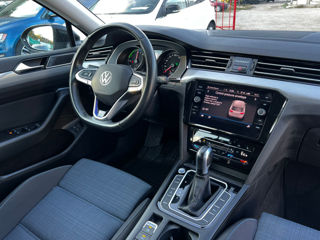 Volkswagen Passat foto 8