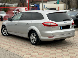 Ford Mondeo foto 3