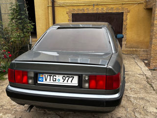 Audi 100 foto 2