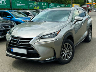 Lexus NX Series foto 1