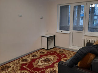 Apartament cu 1 cameră, 35 m², Botanica, Chișinău foto 5