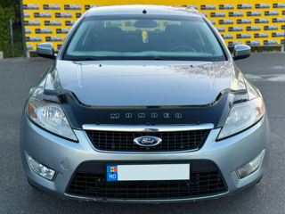 Ford Mondeo foto 2