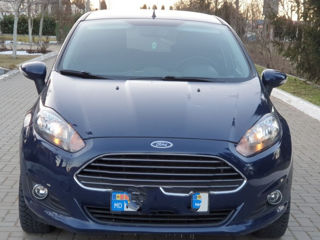 Ford Fiesta 5D foto 2