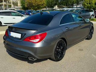 Mercedes CLA foto 5