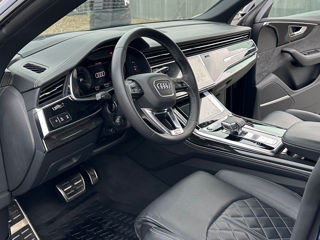 Audi Q8 foto 3