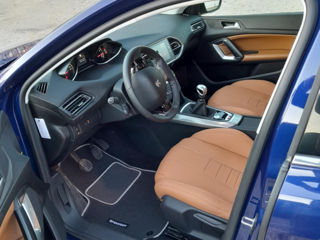 Peugeot 308 foto 5