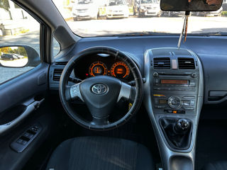 Toyota Auris foto 7