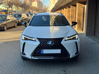 Lexus UX foto 7