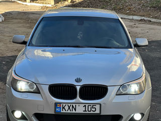 BMW 5 Series foto 7