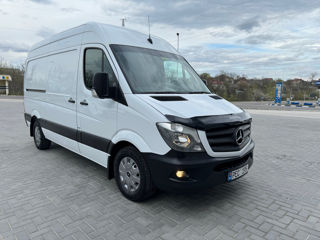 Mercedes Sprinter 319 foto 2