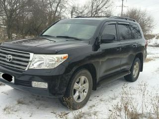 Toyota Land Cruiser foto 1