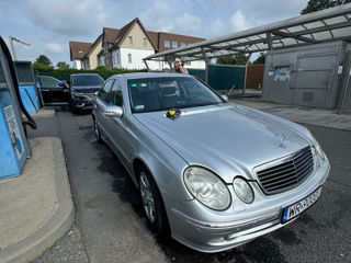 Mercedes E-Class foto 5