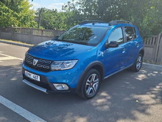 Dacia Sandero Stepway foto 1