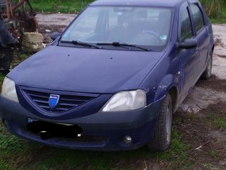 Dacia Logan foto 1