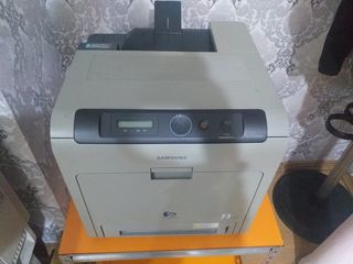 HP Color LaserJet CP1515n / Samsung CLP-620ND foto 5