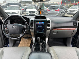 Toyota Land Cruiser Prado foto 8