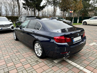 BMW 5 Series foto 4