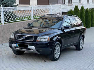 Volvo XC90 foto 1