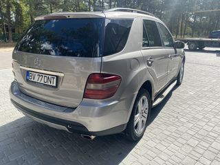 Mercedes ML Class foto 3