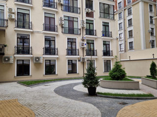Apartament cu 4 camere,  Centru,  Chișinău,  Chișinău mun. foto 1