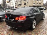 BMW 5 Series foto 4