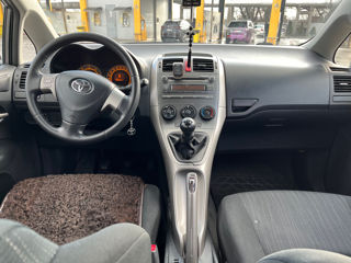 Toyota Auris foto 5