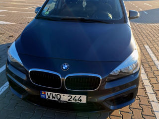 BMW 2 Series Gran Tourer foto 2