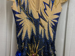 Акро костюм со стразами,размер 1.40-1.45 см рост foto 2