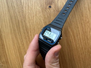 Casio F-91W foto 8