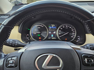 Lexus NX Series foto 6