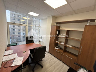 Spatiu de birou modern la prima linie, str. Socoleni, Poșta Veche! foto 4