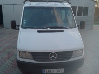 Mercedes Sprinter