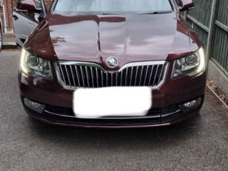 Skoda Superb 2014 2.0 tdi foto 3